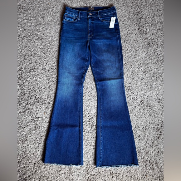 Blue Flared Women Jeans - Picture 3 of 6